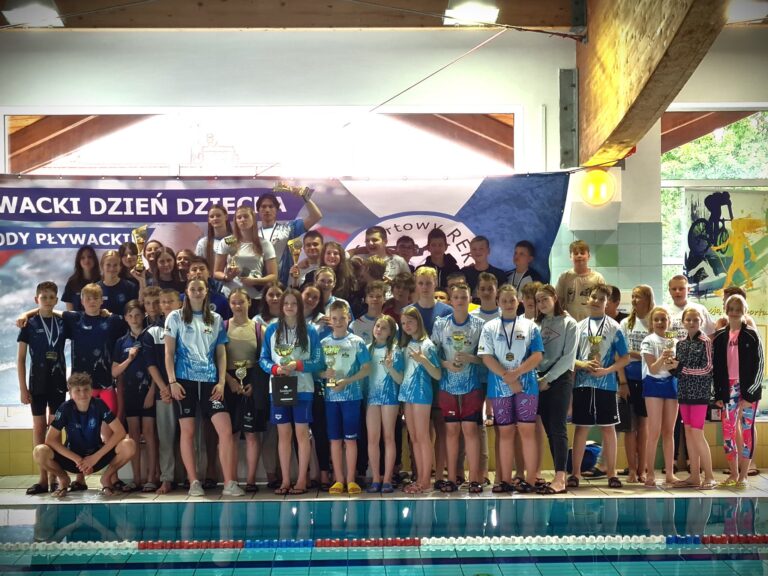 Klub Sportowy Rekiny Osielsko i zawody pływackie z okazji Dnia Dziecka – TMKS Champions Toruń