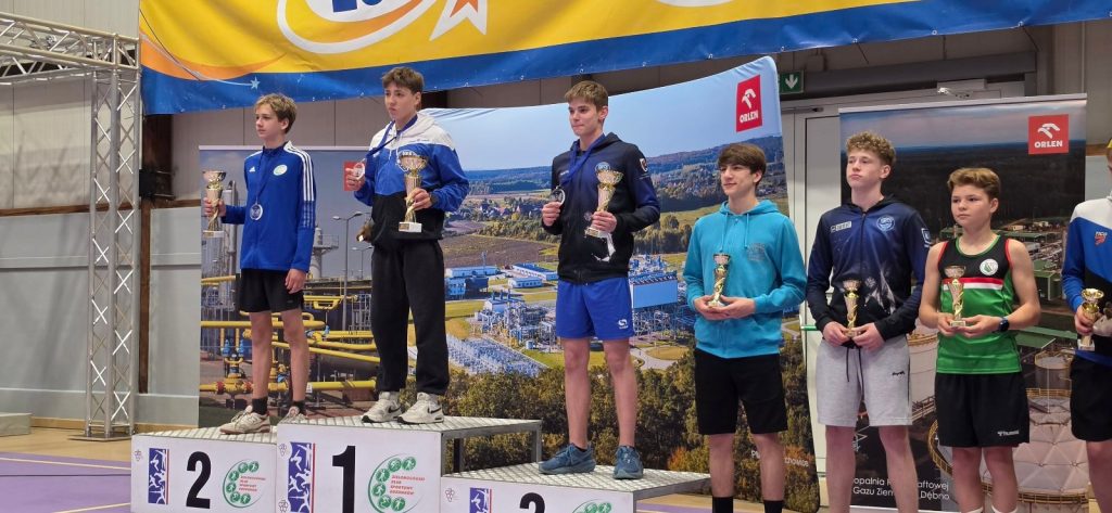 Karol Prędki na podium Mistrzostw Polski U15 w Czwórboju Nowoczesnym w Drzonkowie